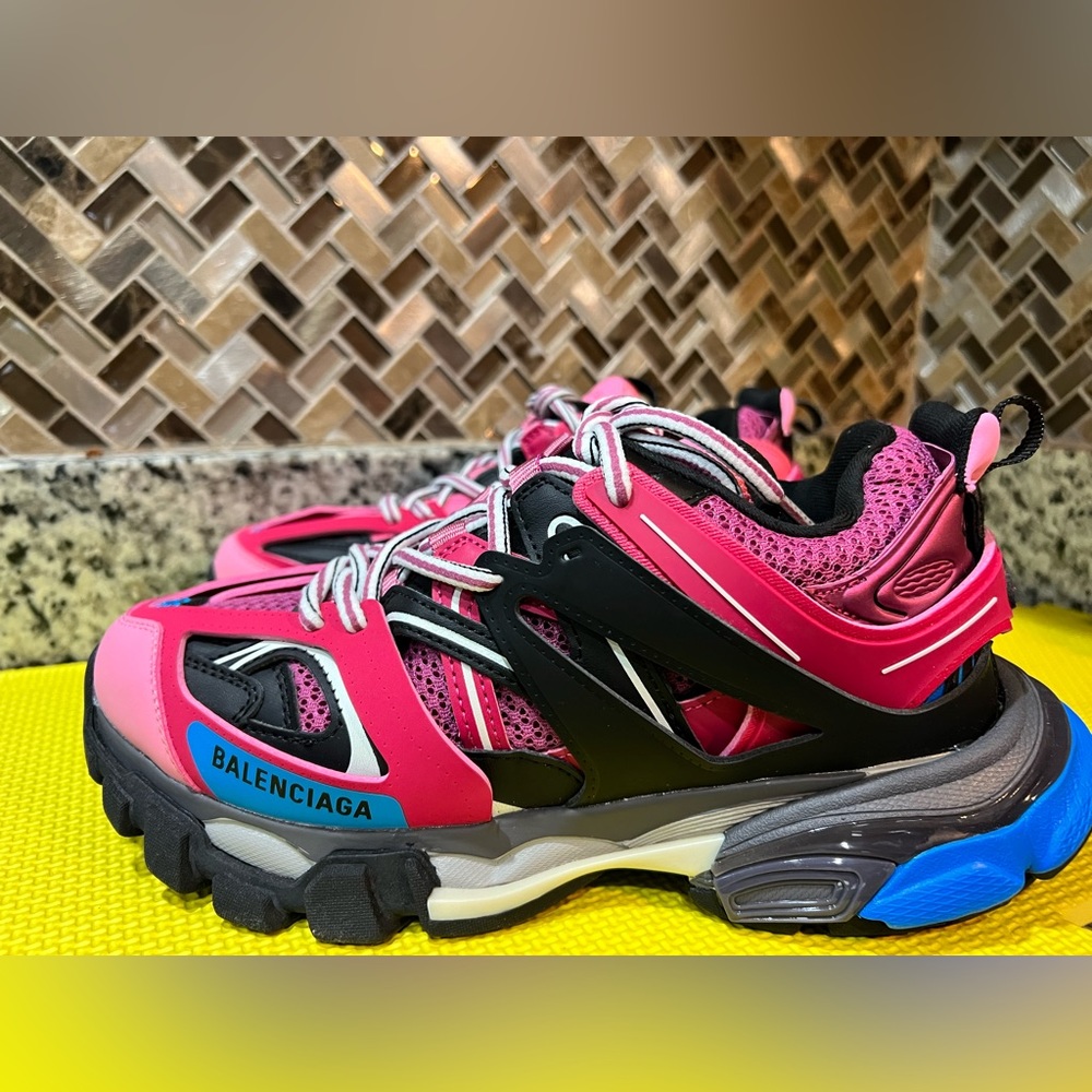 Balenciagas track